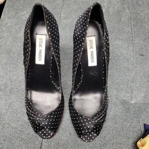 Steve Madden polka dot peep toe heels